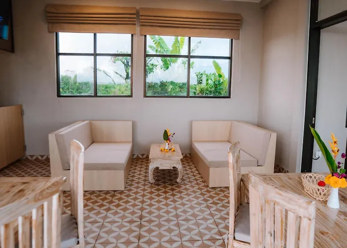 Point Retreats Hotel 3*