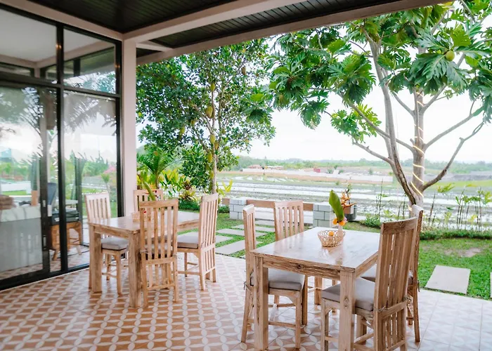 Point Retreats Hotel